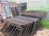 Sản xuất các loại bàn, ghế, giường, cửa sổ, lan can